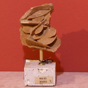 Статуэтка "Роза пустыни" ― Звезда