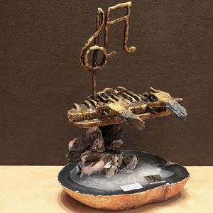 Статуэтка "Фортепьяно" ― Звезда